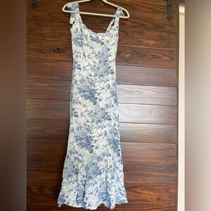 Reformation Nikita Dress in Pompadour